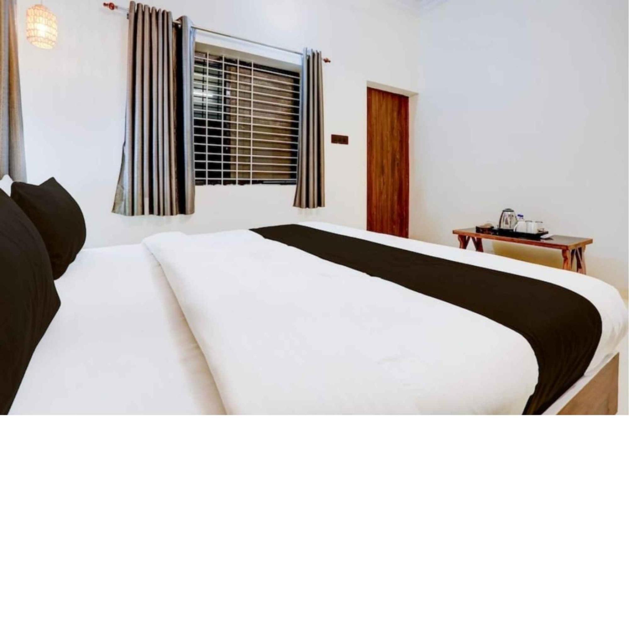 The Lux Hotel Bhilai Eksteriør billede